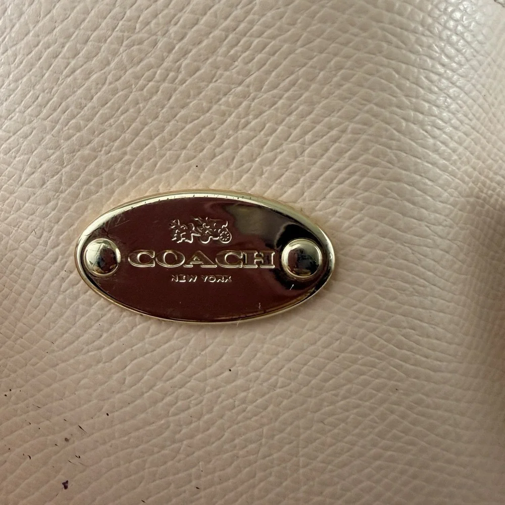 Coach‎ Colorblock Pebbled Leather Dome Satchel Crossbody Peach Ivory
